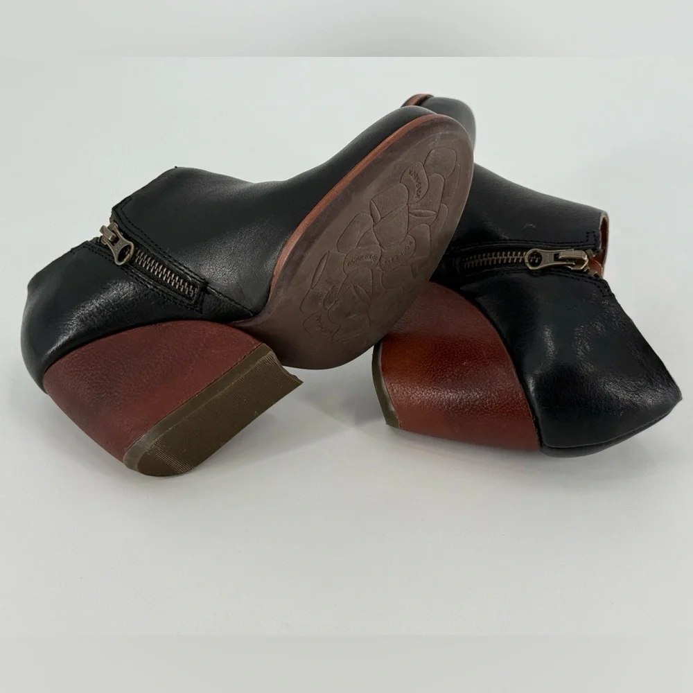 Kork Ease Holmes Black Leather Ankle Boots Booties Two Tone 6‎